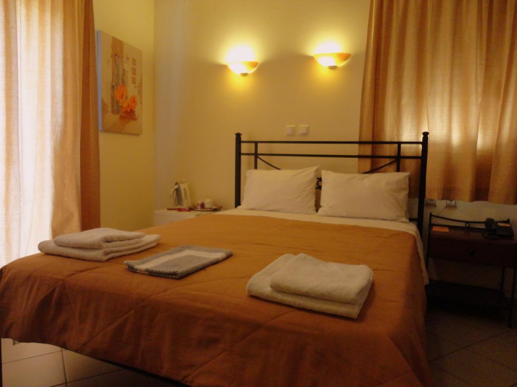 Diana Hotel Makrakomi Ngoại thất bức ảnh